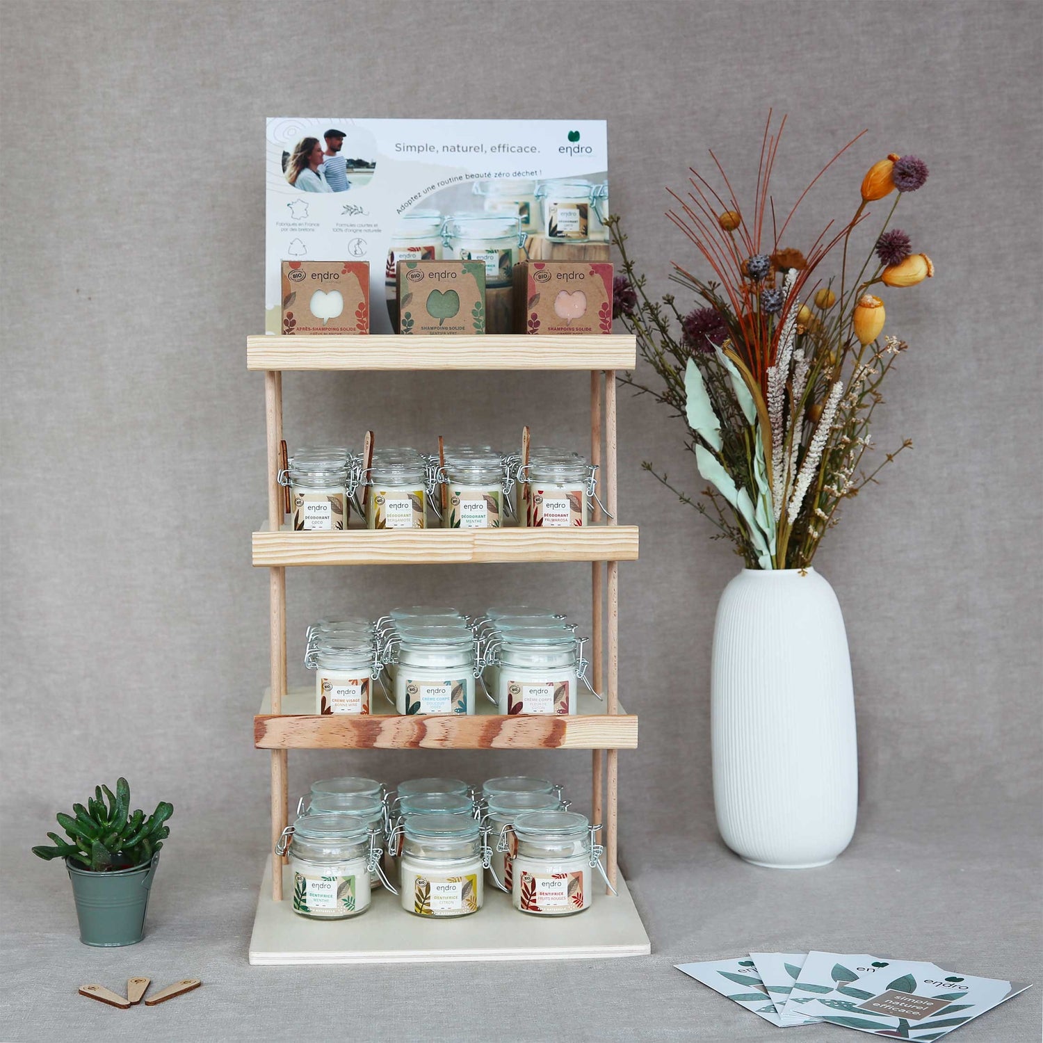 Des présentoirs écologiques pour Endro cosmétiques